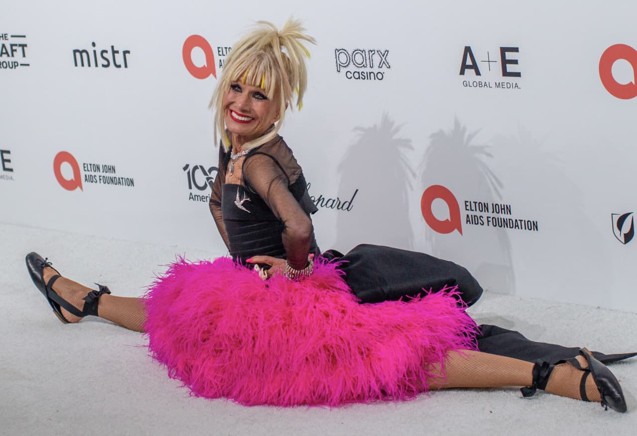 Designer Betsey Johnson takes $7 million SoCal home off the market — Amsterdam Business news