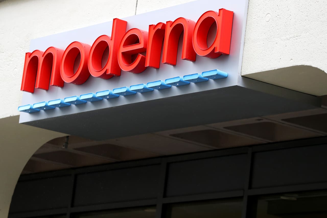 The excitement around Moderna’s cancer vaccine is cooling. Here’s why. — MarketWatch, Amsterdam Health news
