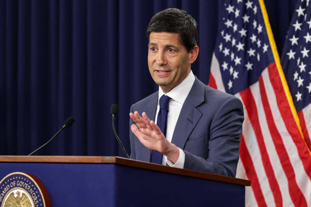 Federal Reserve Chairman Kevin Warsh addressing economic policy decisions
