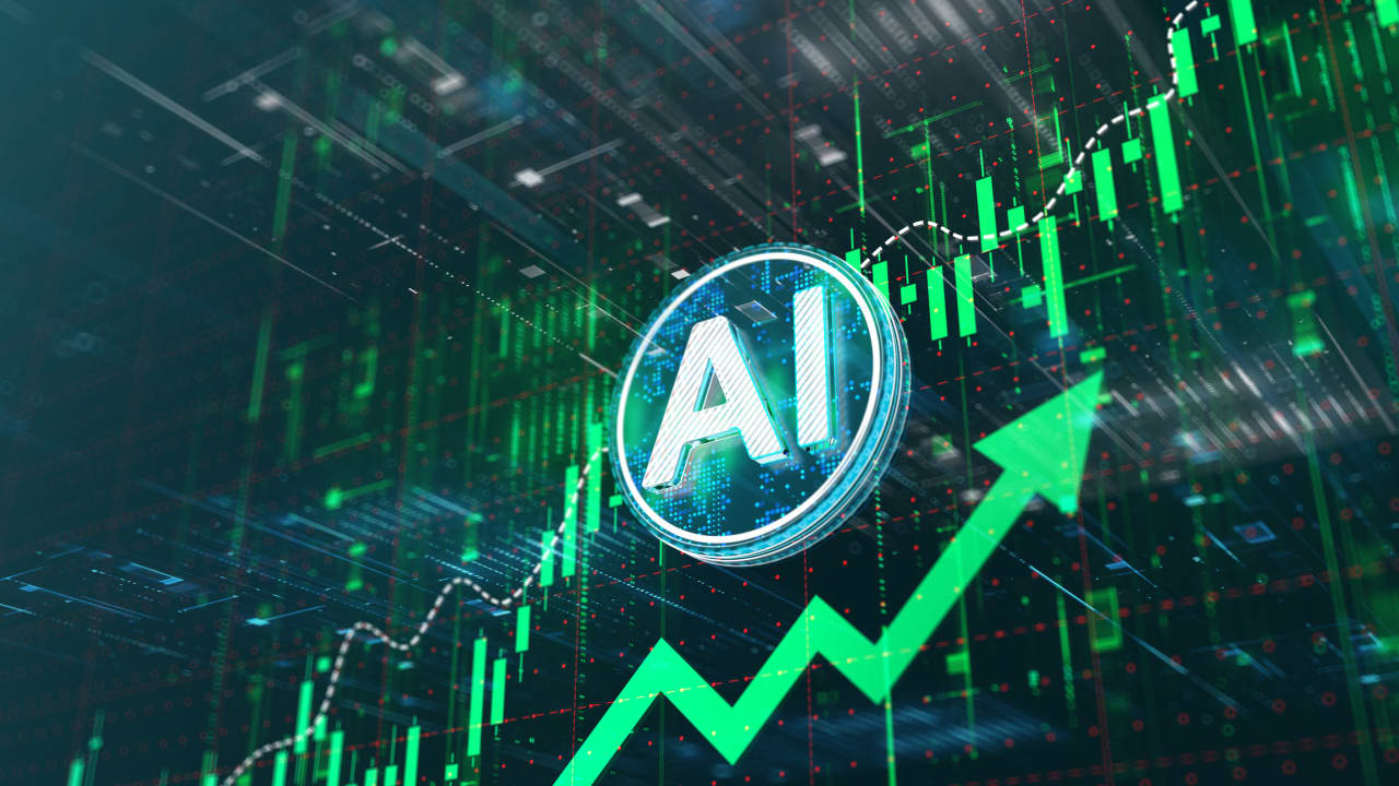 AI stocks haven’t played by the normal valuation rules. Now that rates are higher, they may have to, says UBS — Amsterdam Technology news