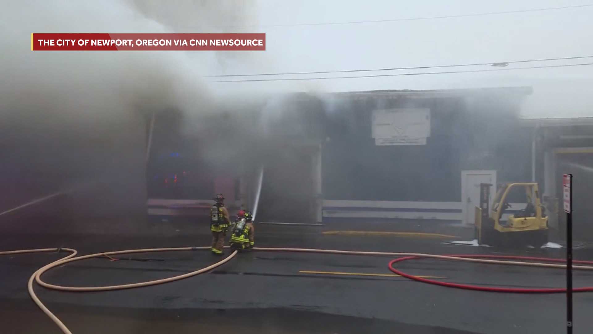 Possible ammonia contamination prompts evacuations after Oregon seafood plant fire, officials say — WESH 2 Orlando, Amsterdam Schools news