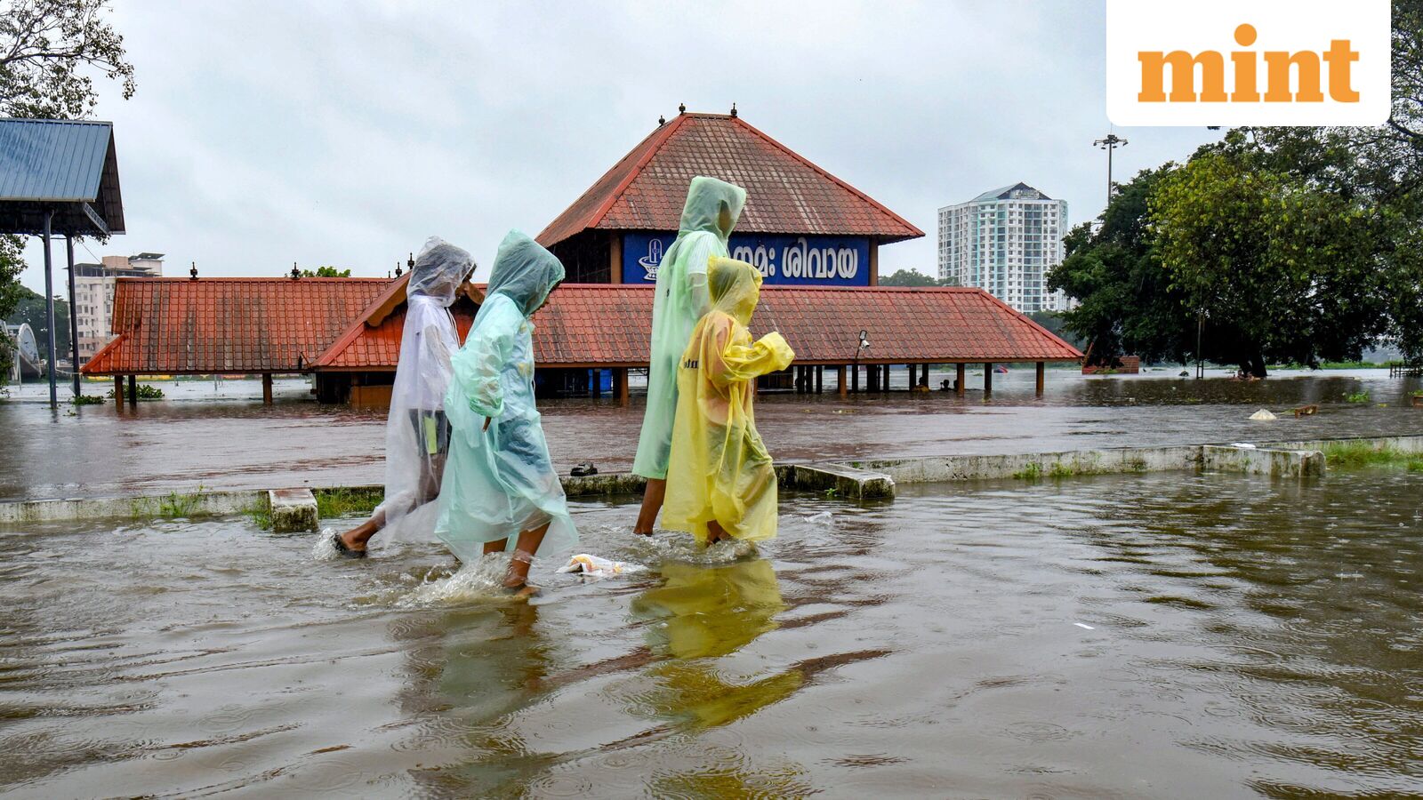 IMD alert for today: Cyclone brewing in Bay of Bengal; heavy rain forecasted for Tamil Nadu, Karnataka — Mint India, Amsterdam Technology news